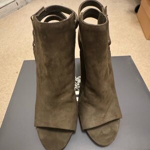 Vince Camuto Fenette Olive Suede Peep Toe Heels